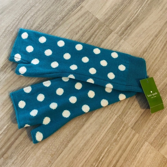 kate spade Accessories - NWT Kate Spade Knitted Blue Polka Dot Fingerless Gloves Swifty